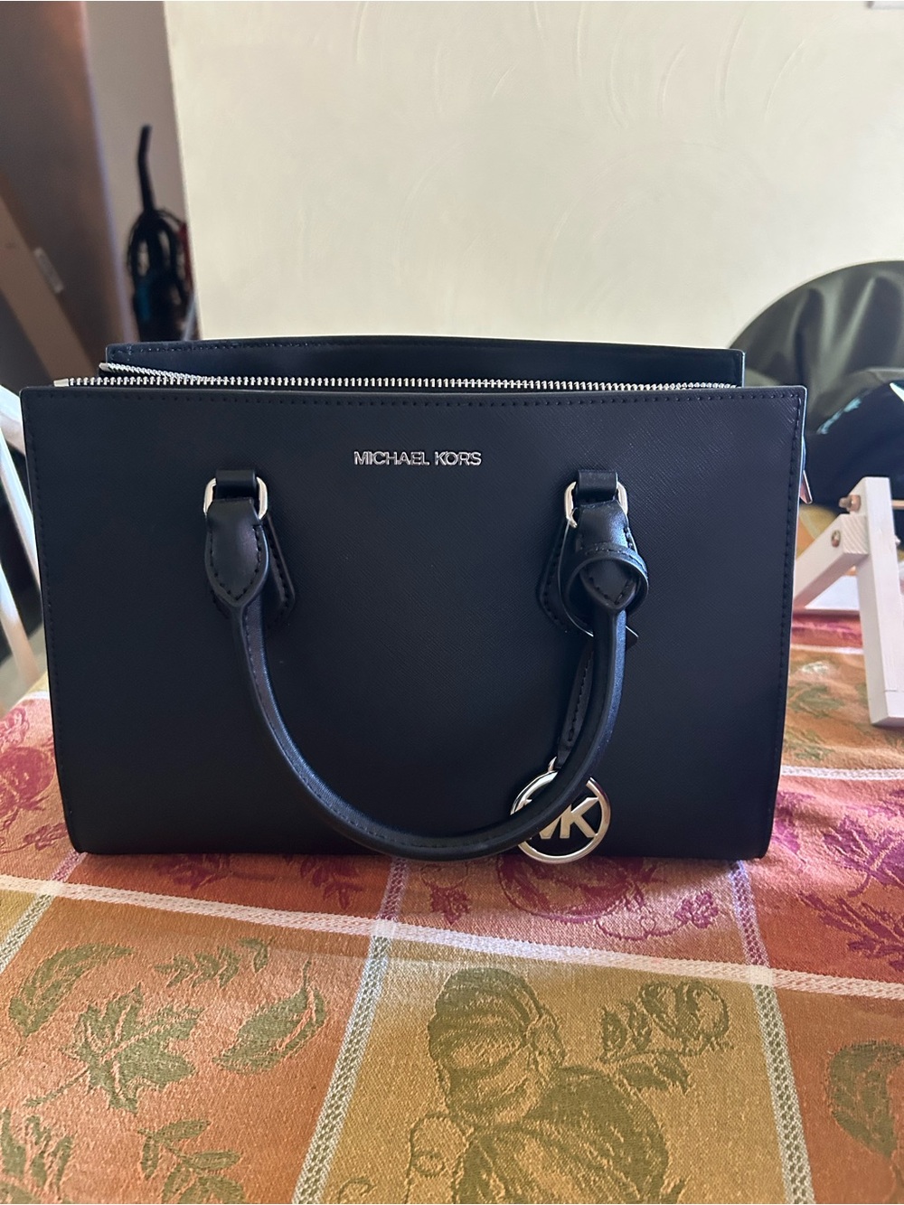 Michael Kors Sheila Satchel